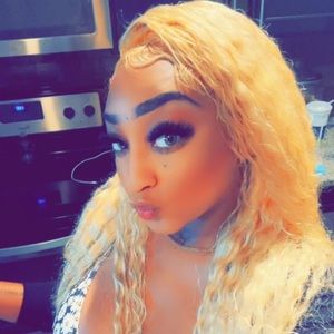 Meet your Posher, Travana